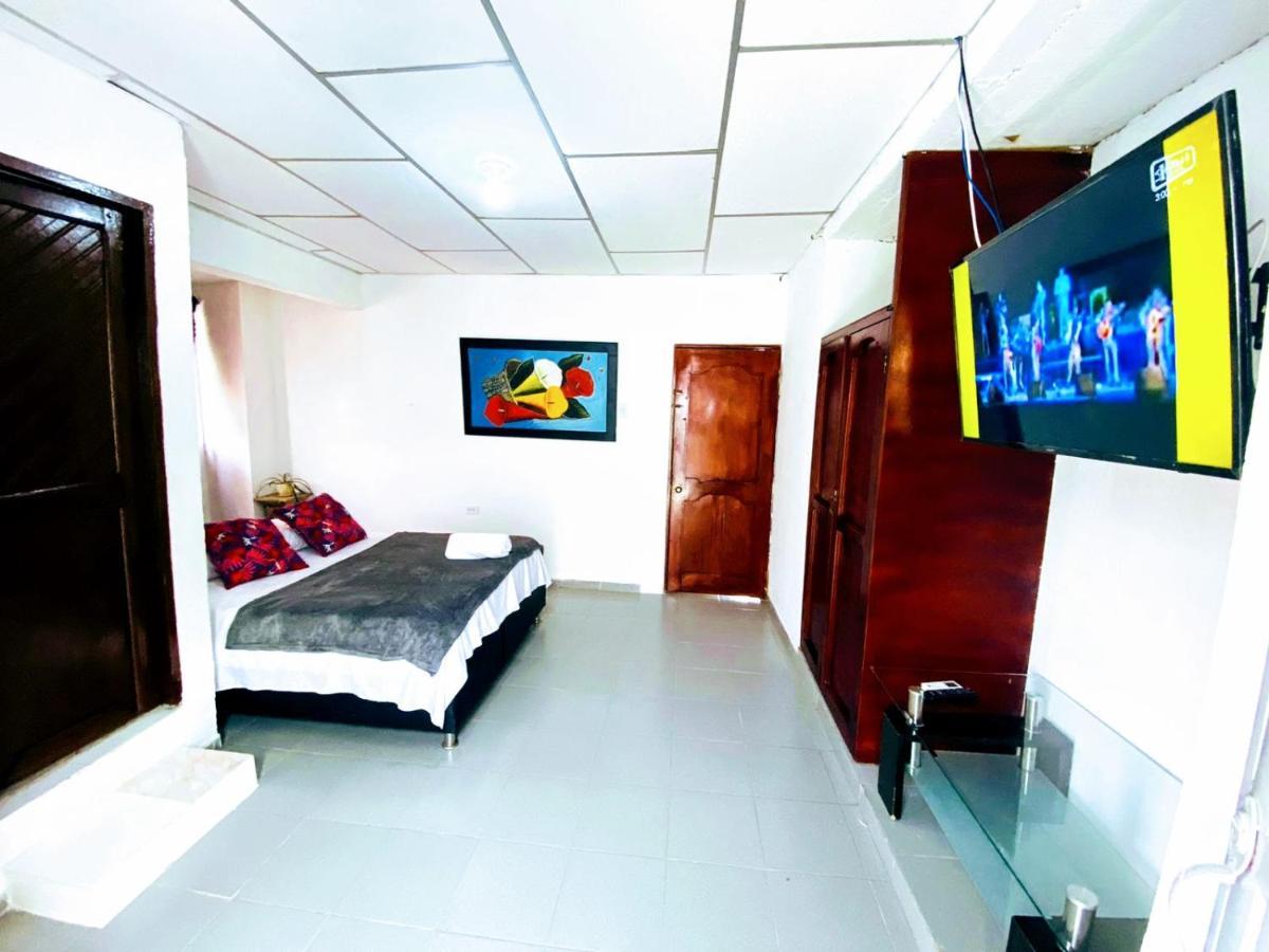 Urbanizacion Buenavista - Av Crisanto Luque Hotel Cartagena Екстериор снимка